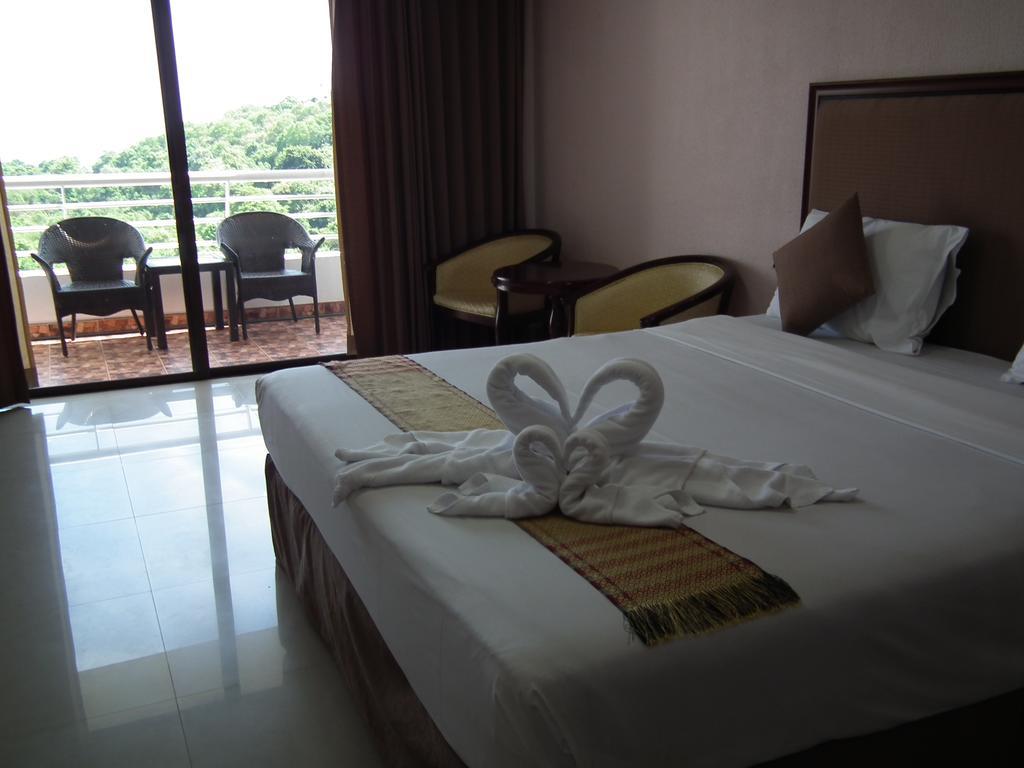 Abricole At Pattaya Hill Daire Dış mekan fotoğraf