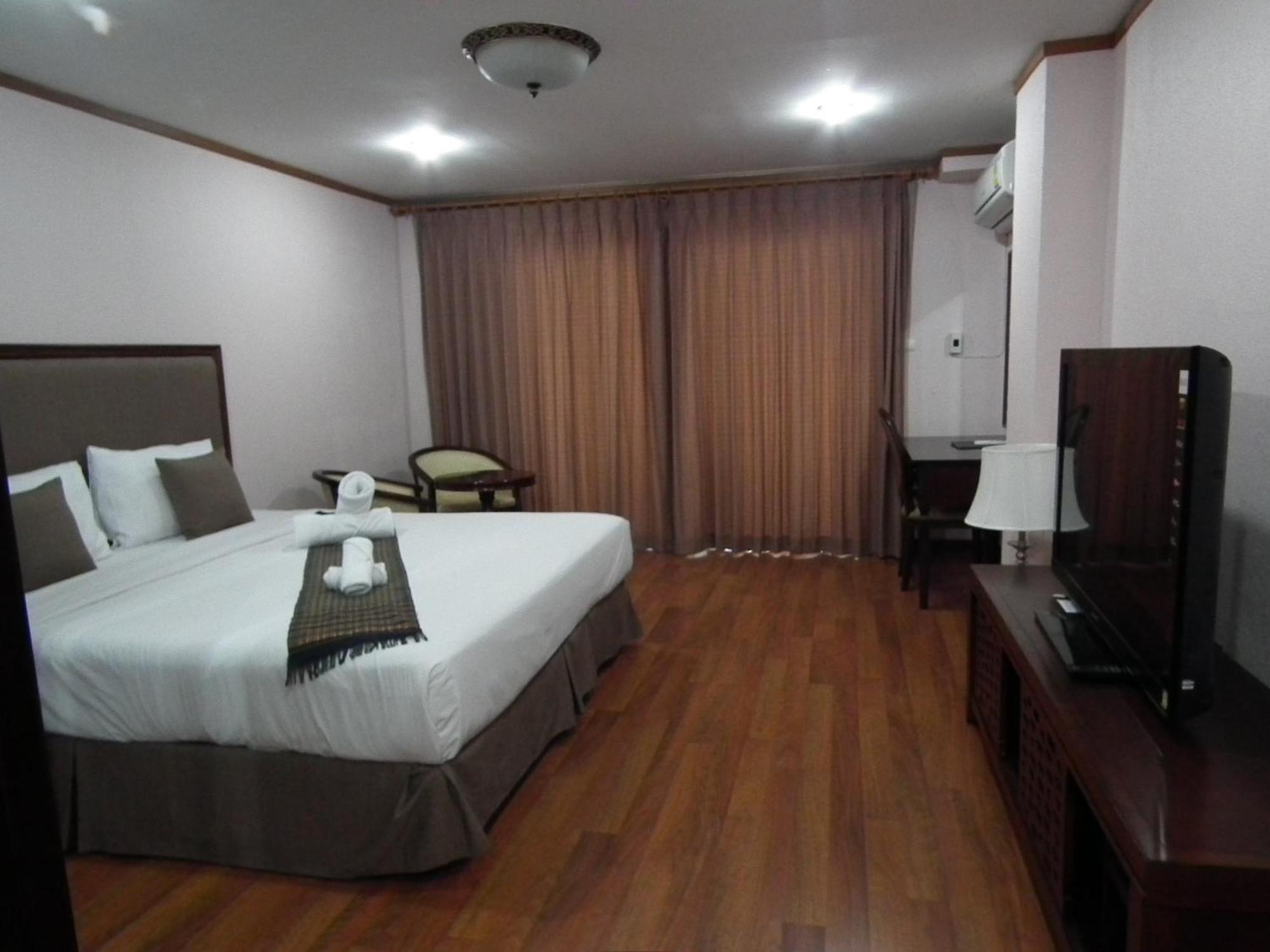 Abricole At Pattaya Hill Daire Dış mekan fotoğraf
