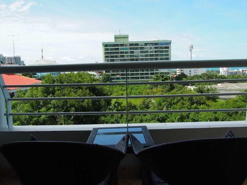 Abricole At Pattaya Hill Daire Dış mekan fotoğraf