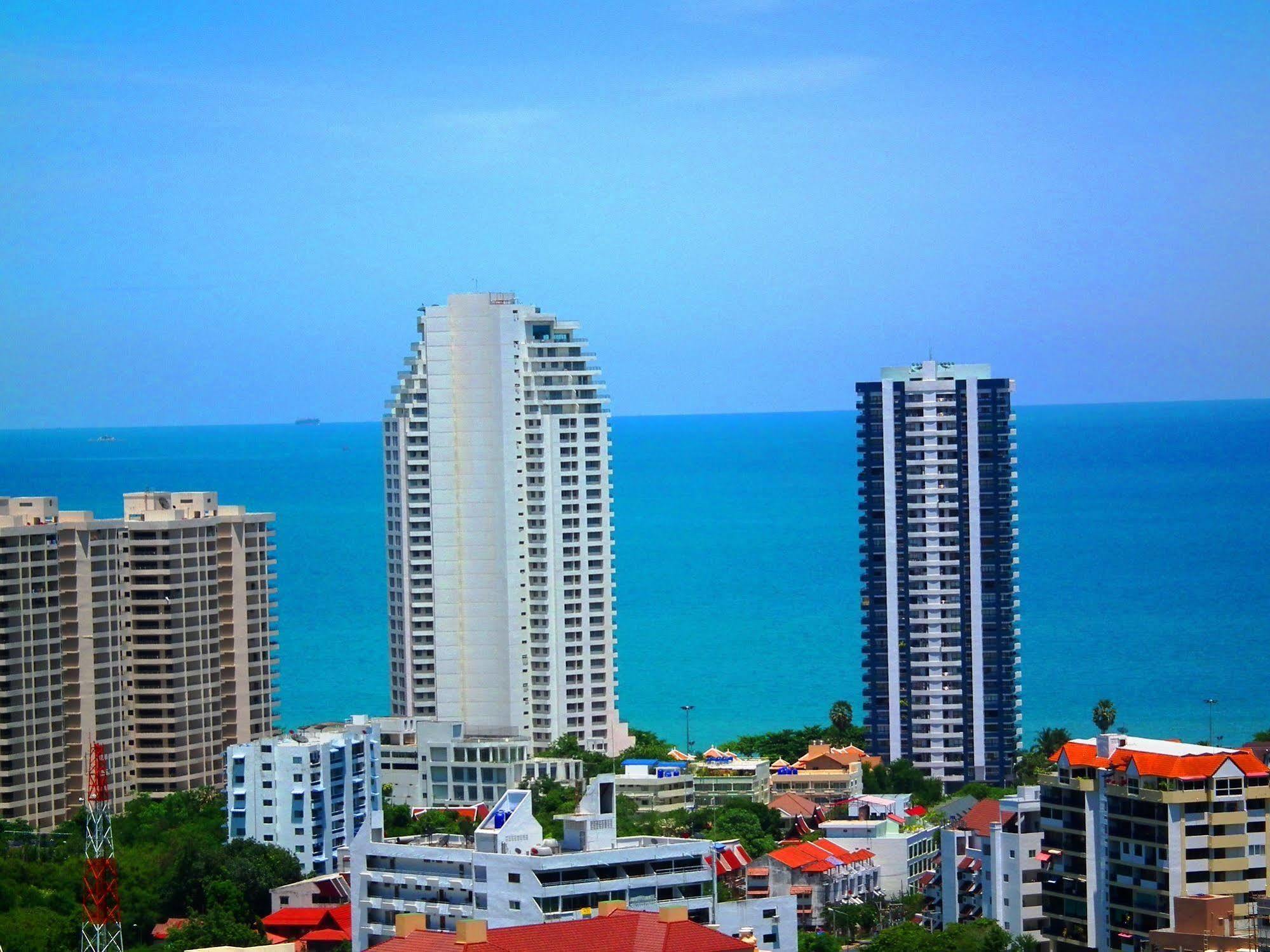 Abricole At Pattaya Hill Daire Dış mekan fotoğraf